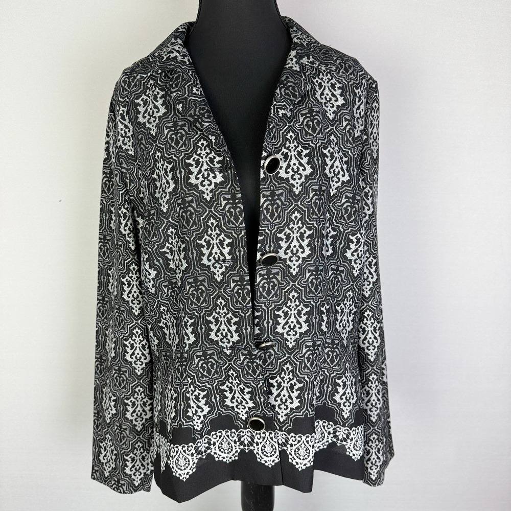 NWT Leslie Fay Womens Size 10 Black White Floral Long Sleeve Blouse Made USA